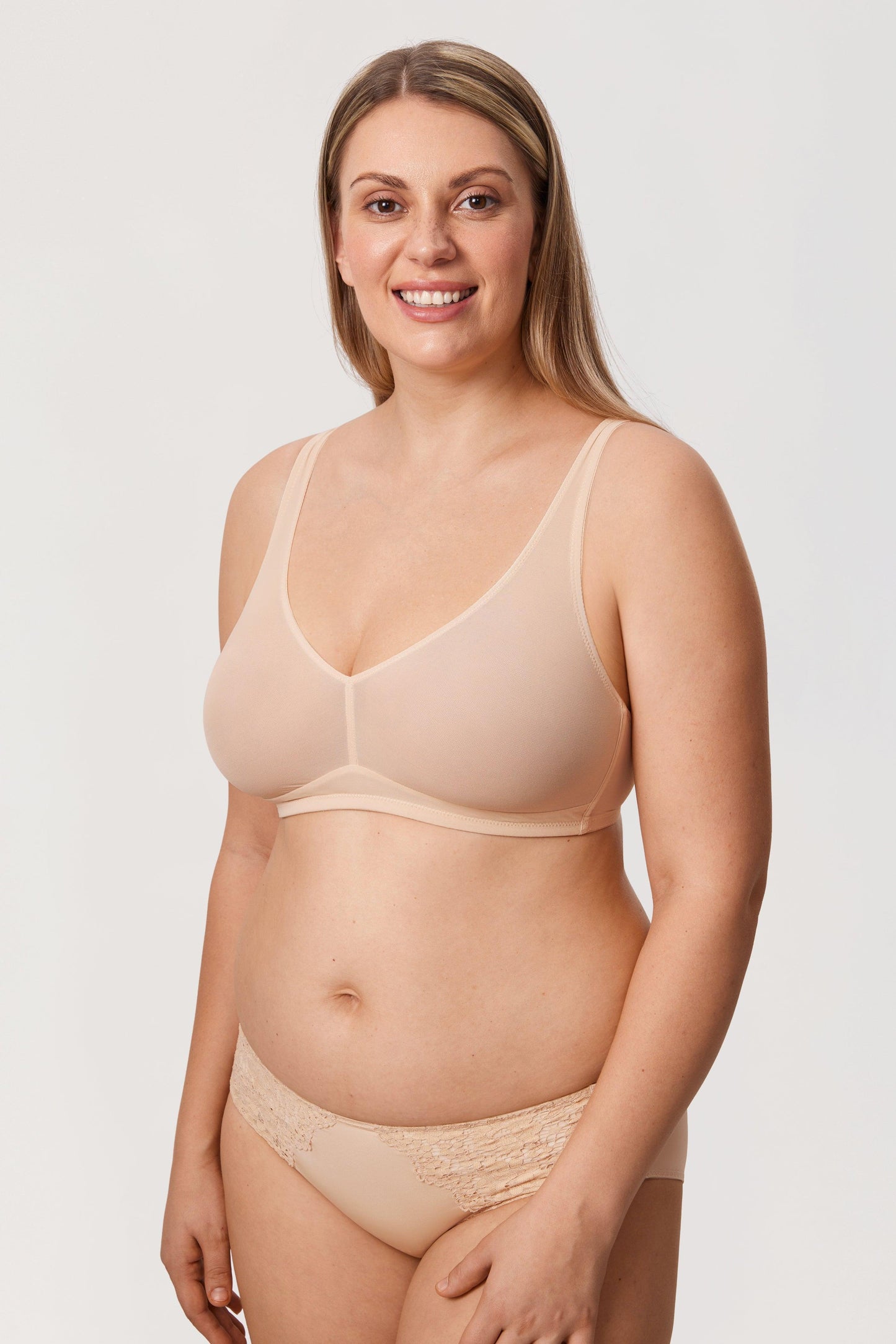 Ultra Support Bra – Maximum Hold & Comfort