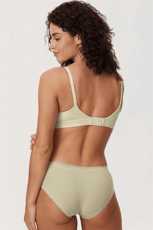 Close-up of seamless molded cups and wide underband on wireless padded bra - MissFine