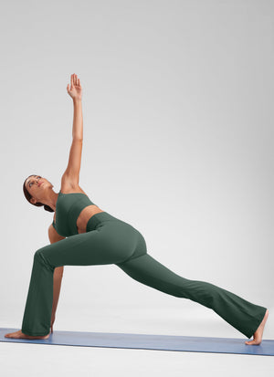 High Rise Pocketed Leggings - Butterluxe Fabric, 32 Inch Tall Dark Forest Green - view 5