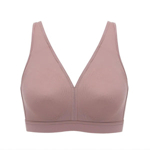 Close-up of center seam and underband detailing on wireless full cup cotton bra - MissFine