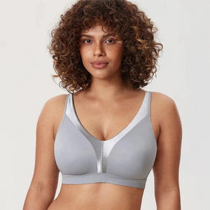 Front view of black full cup non wired bra with satin finish and seamless cups - MissFine