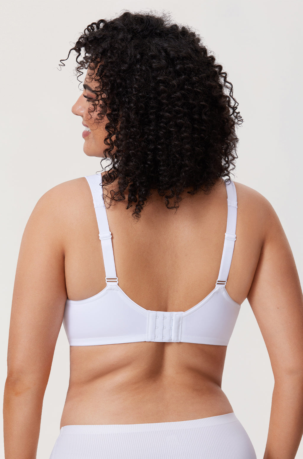 Customer Favourite Minimiser Bra – Perfect Coverage