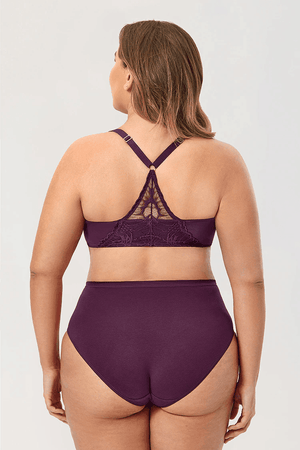 Close-up of front clasp and lace detailing on nude full cup front closure bra - MissFine