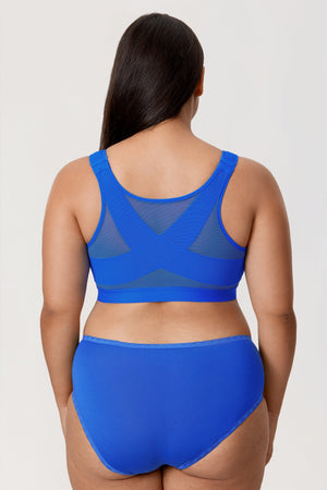 Close-up of front zipper closure and breathable mesh panels on plus size bra - MissFine