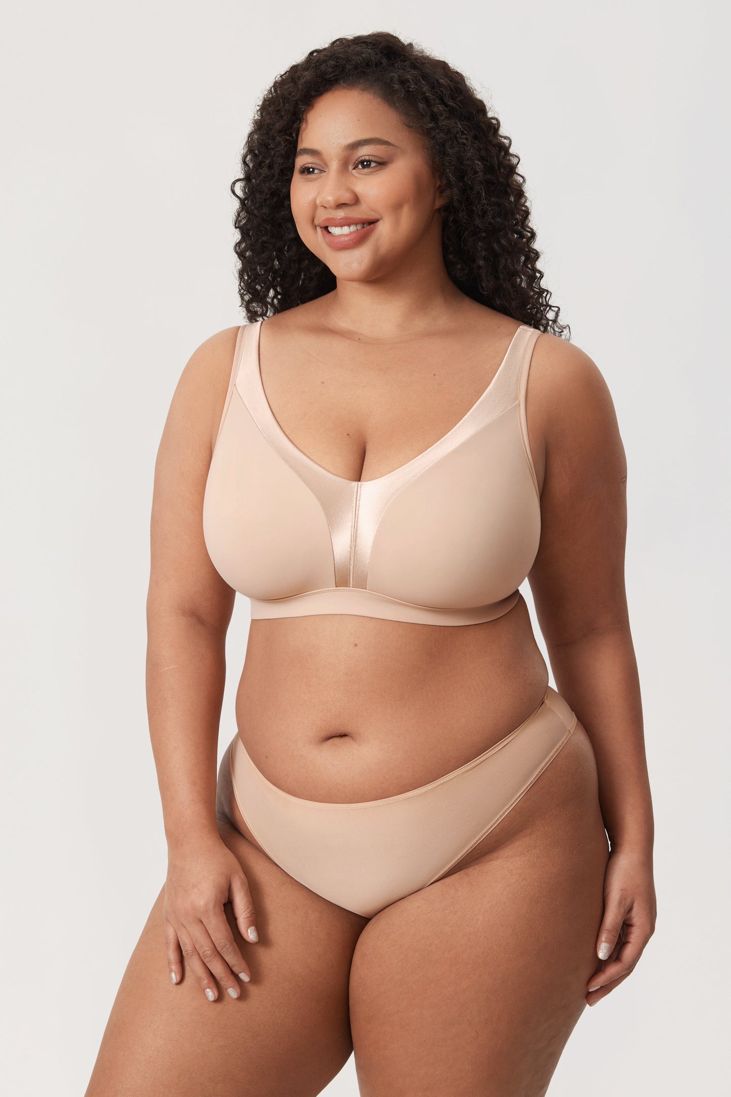 Silk & Satin Wire-Free Bra – Elegant Comfort