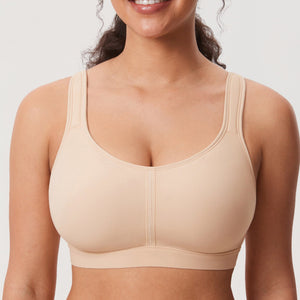 Close-up of center seam detail on white full cup bra with elastic underband - MissFine