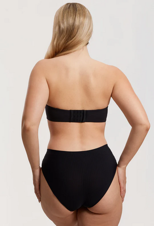 Close-up of molded push-up padding and sweetheart neckline on strapless padded bra - MissFine