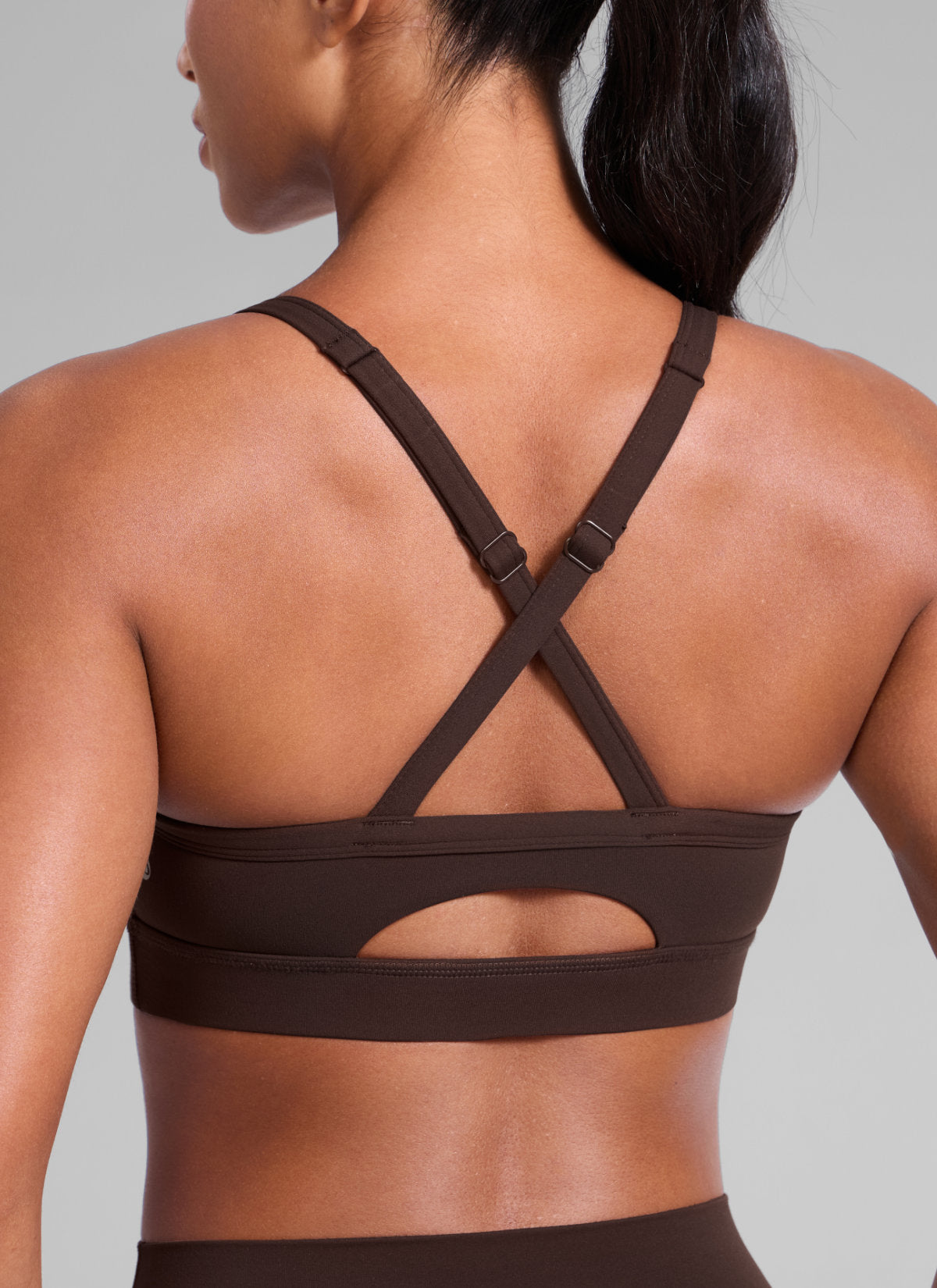 Keyhole Cross Back Sports Bra - Keyhole Detail, Cross Back