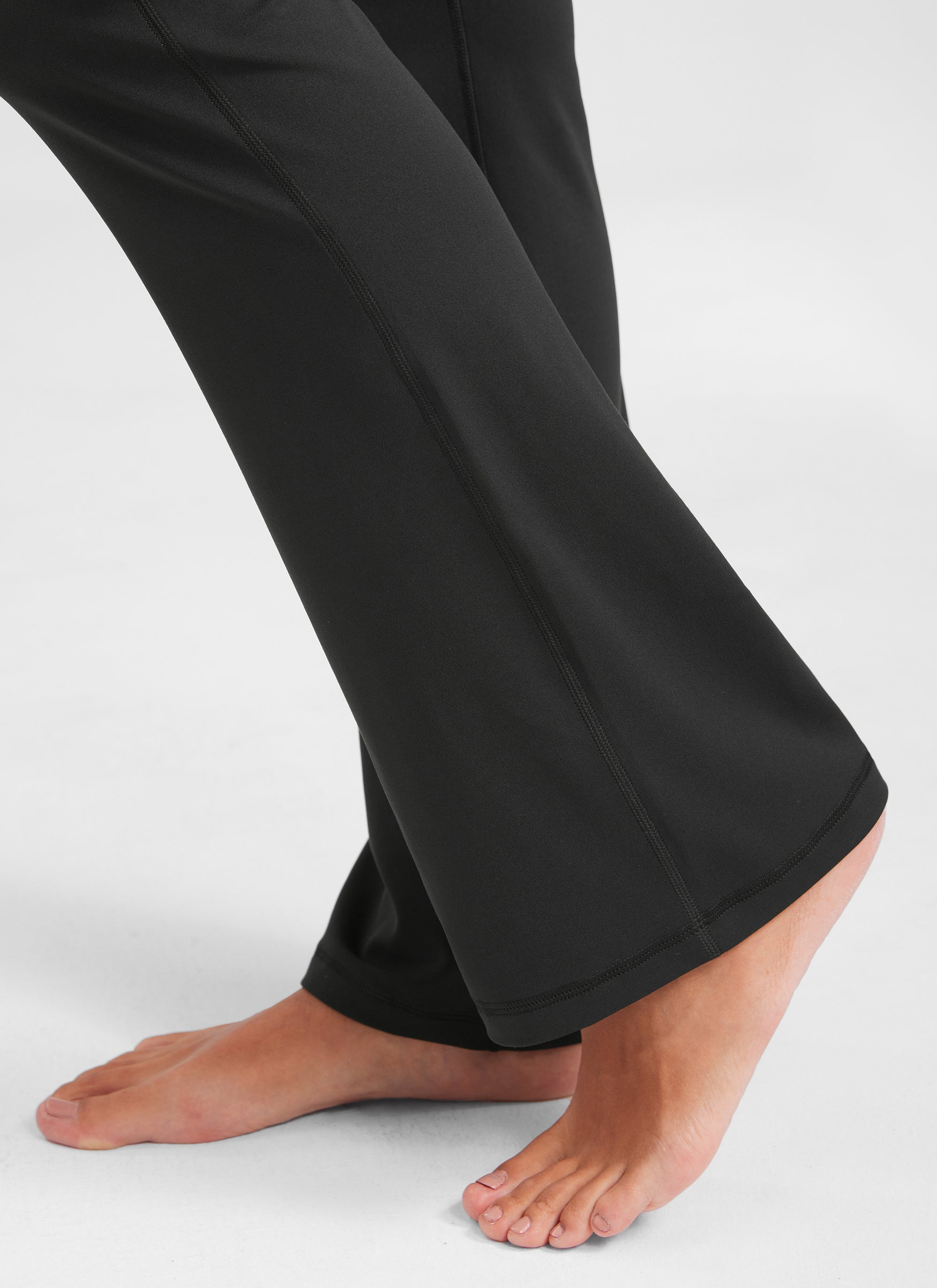 High Rise Pocketed Leggings - Butterluxe Fabric, 30.5 Inch Black - view 3
