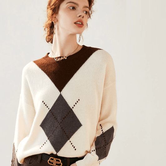 Women's sweater by a designer from Barcelona with a diamond finish