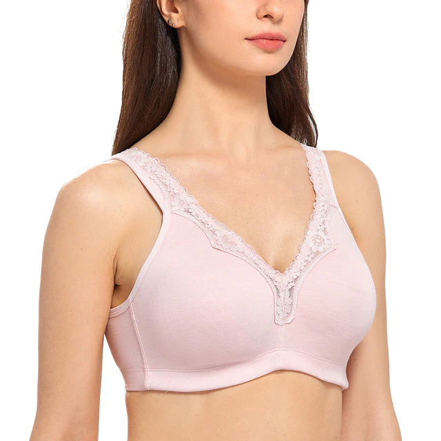 A high-quality cotton bra that keeps the bust in its natural place for an authentic look