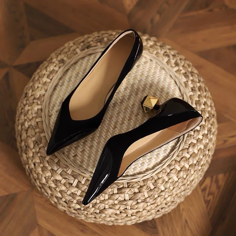 A luxurious high-heeled shoe from Italy with a special heel for a feminine appearance