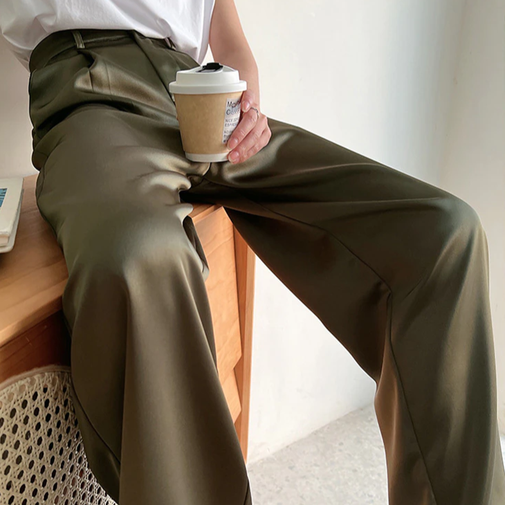 High tailored satin trousers in an elegant feminine finish for a spectacular look