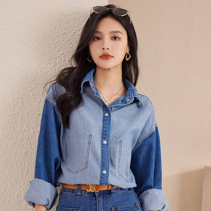 A fashionable boyfriend denim shirt for a perfect look for everyday